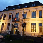 Ibis Centre 3*