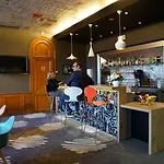 Ibis Centre Hotel 3*