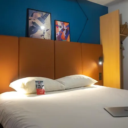 Ibis Centre 3*