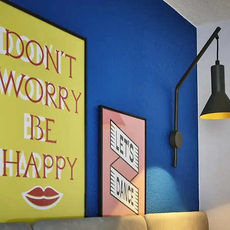 Ibis Centre Hotel 3*