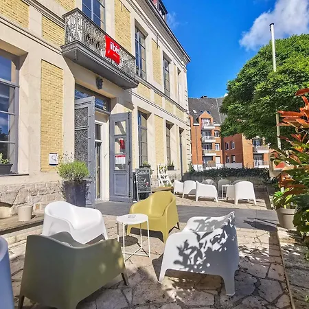Ibis Centre 3*
