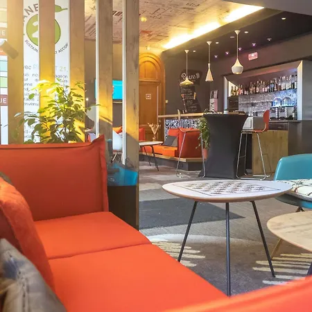 Ibis Centre 3*