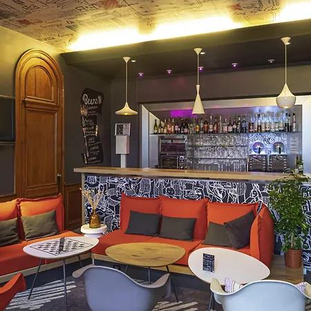 Ibis Centre Hotel 3*