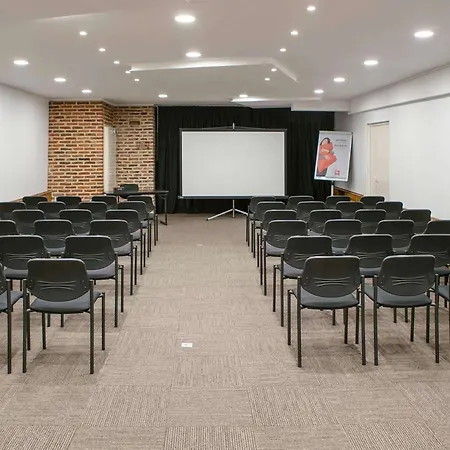 Ibis Centre 3* Douai