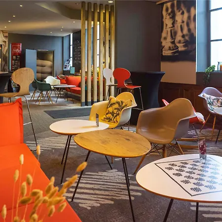 Ibis Centre 3*