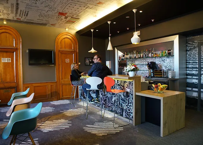 Ibis Centre Hotel 3*